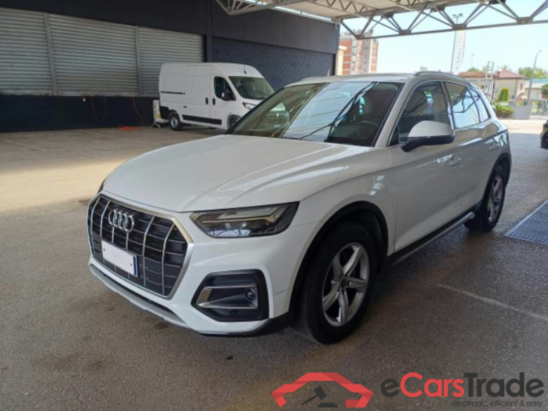 AUDI Q5 / 2020 / 5P / SUV 35 TDI BUSINESS ADVANCED S TRONIC