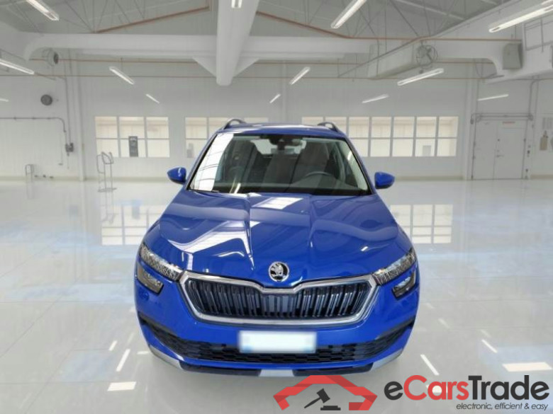 SKODA KAMIQ / 2019 / 5P / SUV 1.0 TSI 81KW AMBITION DSG #6
