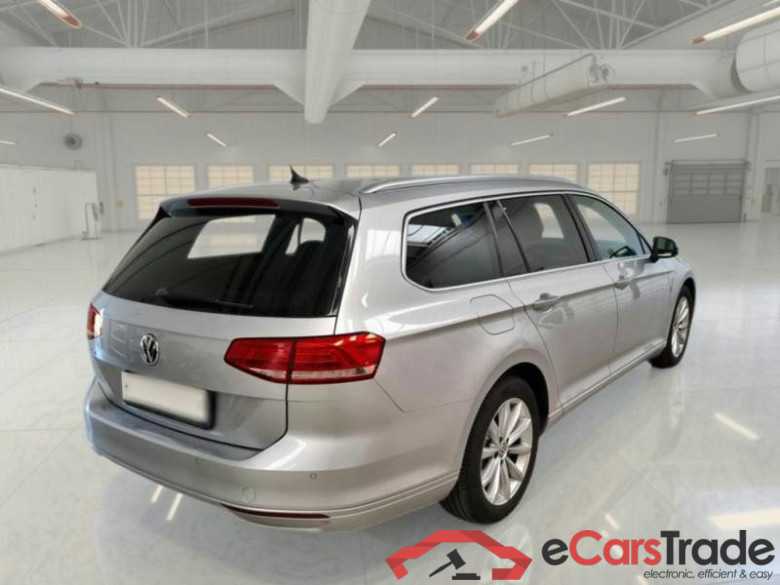 VOLKSWAGEN PASSAT / 2014 / 5P / STATION WAGON VARIANT 2.0 TDI 110KW BUSINESS BMT #2
