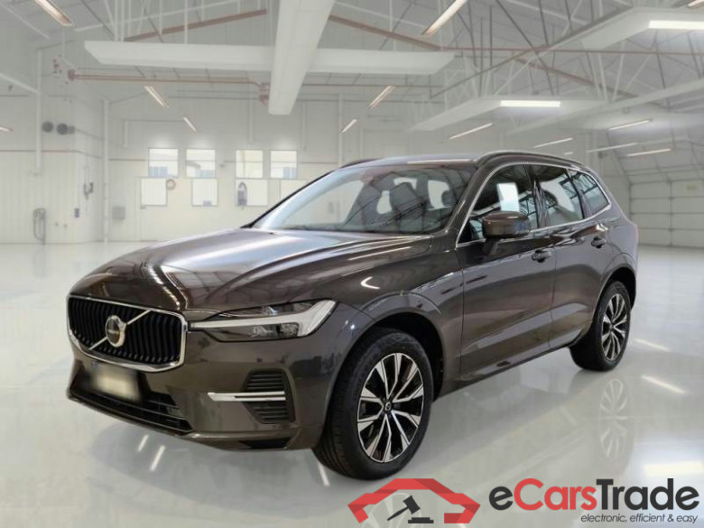 VOLVO XC60 / 2021 / 5P / SUV B4 D AWD AUTOMATICO CORE