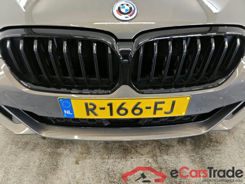 BMW 5 Serie Touring 530e M Sport 5d + Pano, BMW M 50 Jahre uitvoering, Head-Up, Harman & Kardon, M Sportpakket Pro #5