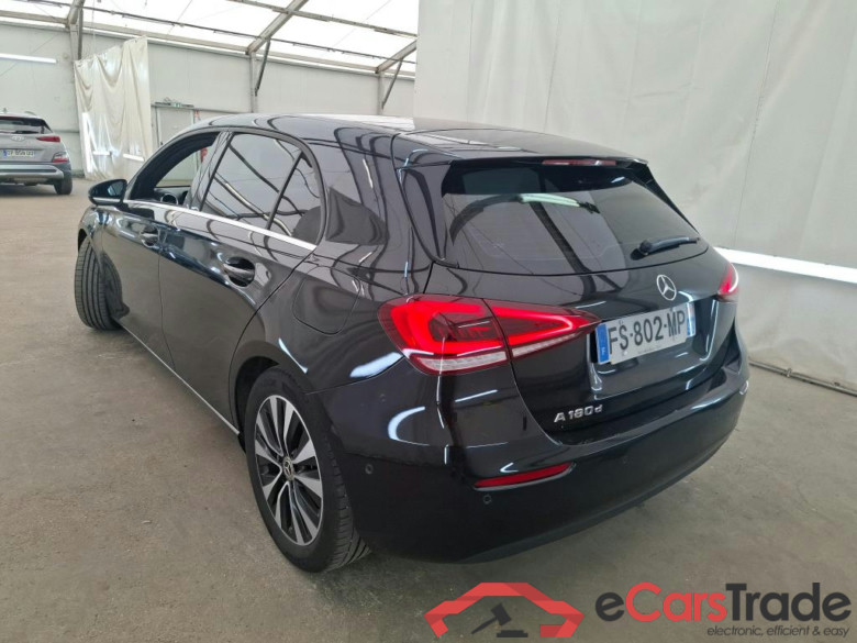 MERCEDES-BENZ Classe A Compact / 2018 / 5P / Berline A 180 d Business Line #2