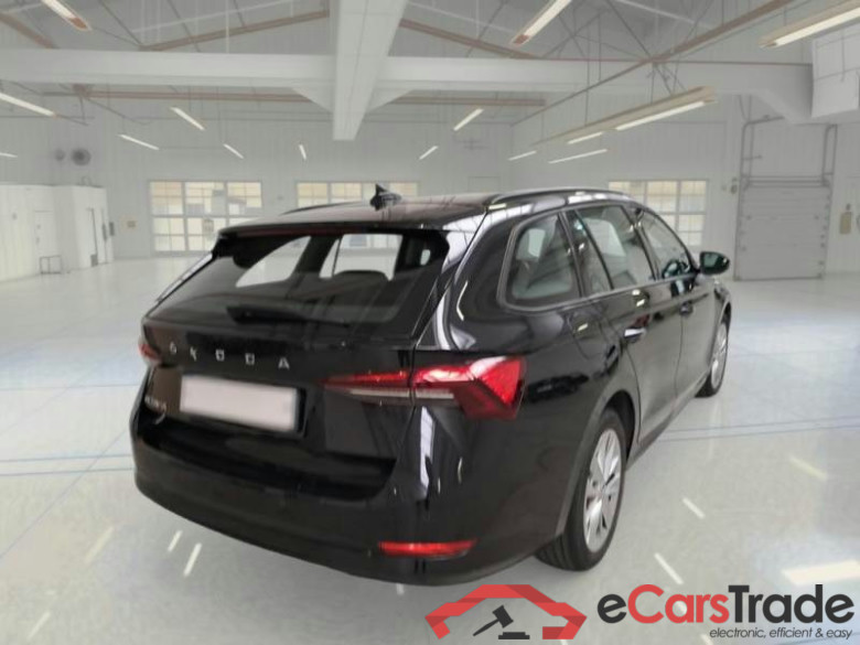 SKODA OCTAVIA WAGON / 2020 / 5P / STATION WAGON 2.0 TDI EVO 110KW EXECUTIVE DSG #2
