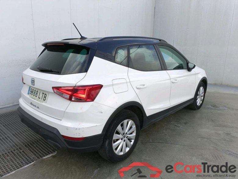 SEAT Arona / 2017 / 5P / todoterreno 1.0 TSI 81kW (110CV) Style Plus (AC) #2