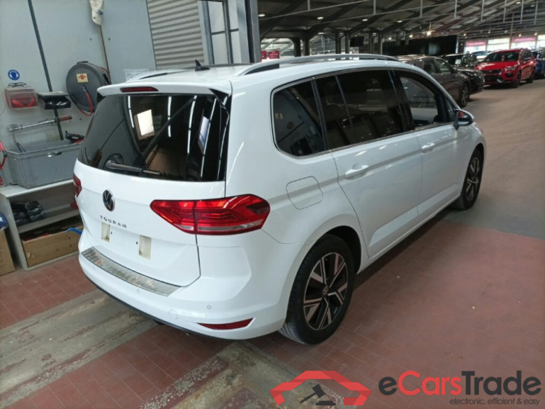 Volkswagen Touran  #3