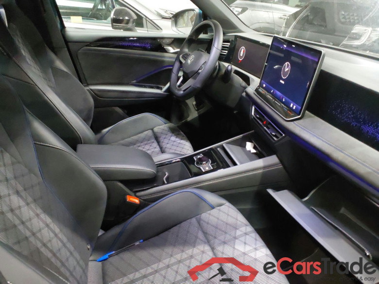 VOLKSWAGEN Tiguan 2.0 TDI 110 kW (150 CV) DSG  R-Line(Winterpack) #3