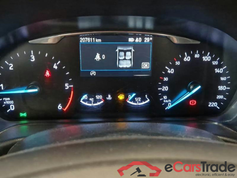 FORD PUMA / 2019 / 5P / SUV 1.5 ECOBLUE 120CV TITANIUM #4