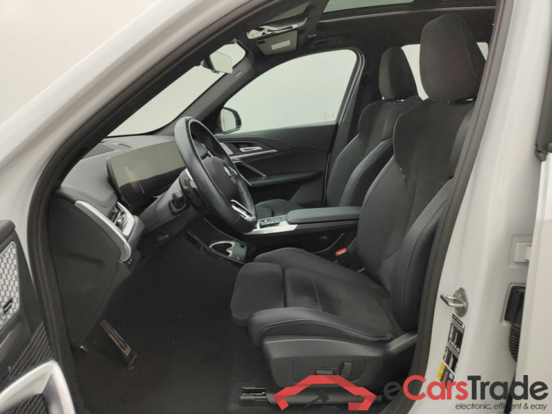 BMW X1 - 2023 1.5iA 245hp xDrive25e PHEV 5d #3