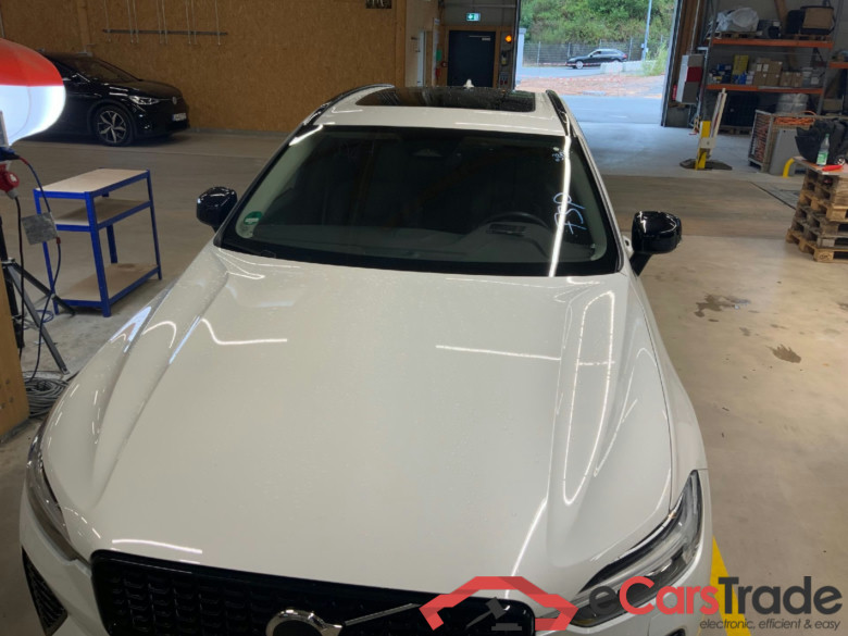 XC60 Plus Dark AWD 2.0 B4 145KW AT8 E6d #3