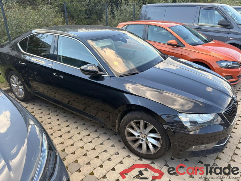 SKODA Superb Superb Ambition 2,0 TDI 110 kW 6-speed mech.