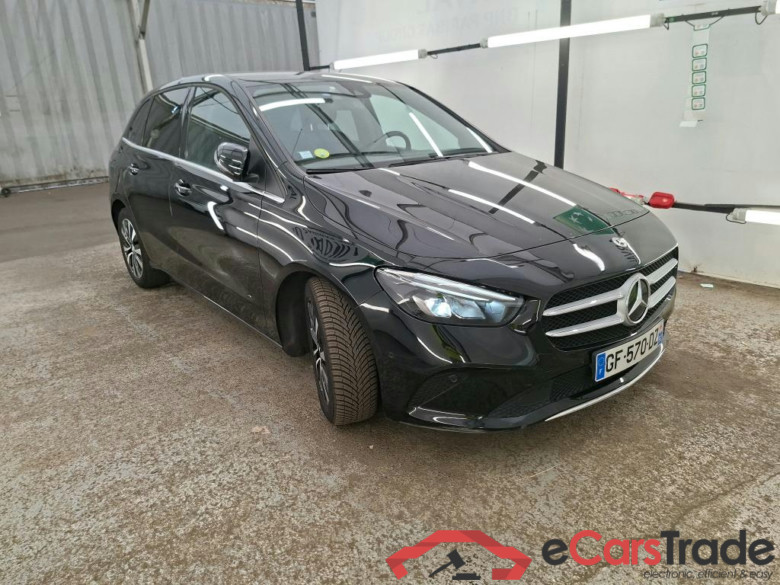 MERCEDES-BENZ Classe B / 2019 / 5P / monospace B 180 d Business Line Edition BA8 #4