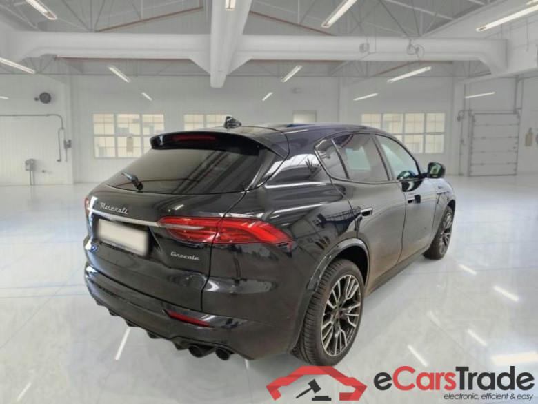 MASERATI GRECALE / 2022 / 5P / SUV 2.0 330CV MHEV MODENA Q4 AUTO #2