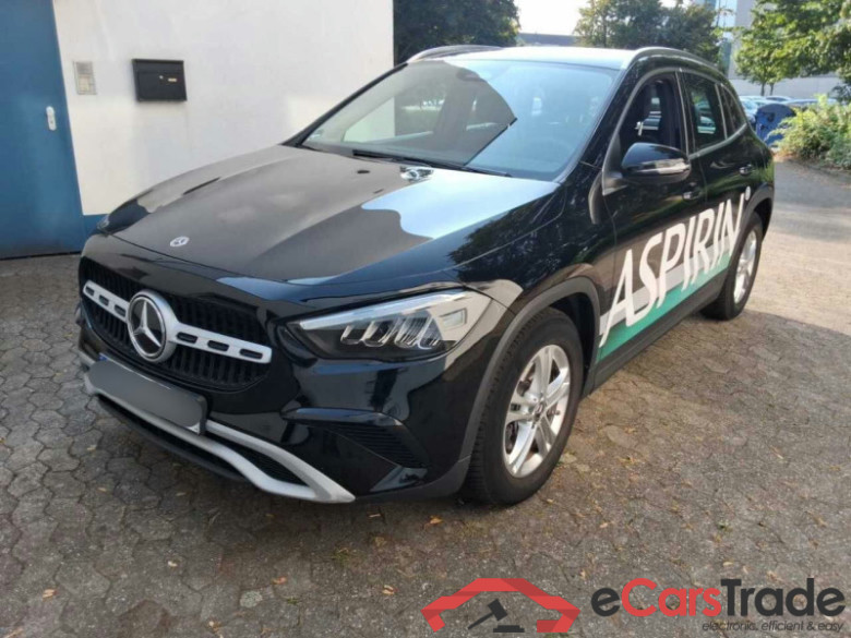 Mercedes-Benz GLA (BM 247)(02.2020->) DE - SUV5 GLA 180 EU6e, (Facelift) 2024 - 2026 #1