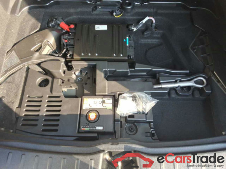 Mercedes-Benz GLA (BM 247)(02.2020->) DE - SUV5 GLA 180 EU6e, (Facelift) 2024 - 2026 #5