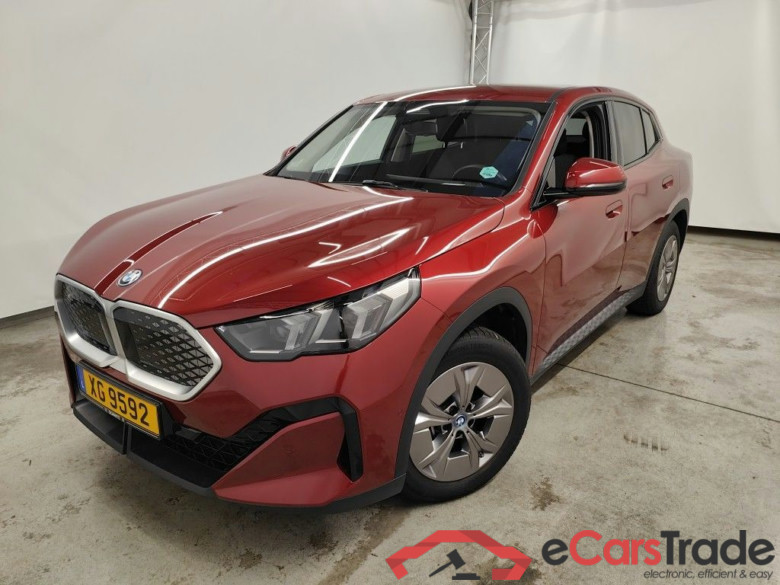 BMW iX2 xDrive30 Aut #1