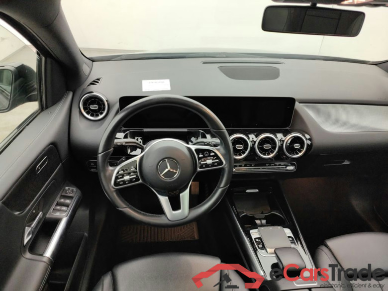 Mercedes-Benz B-Klasse B 180 d Launch Edition 5d #6