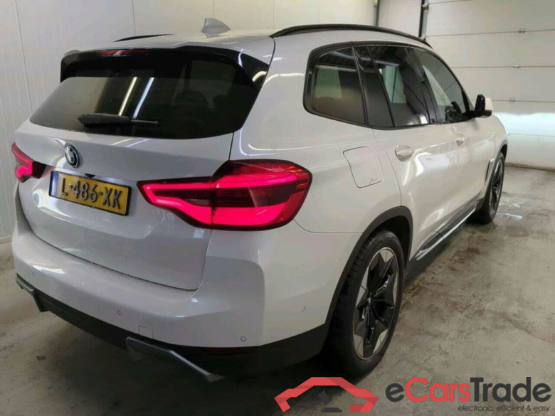 BMW iX3 High Executive #2