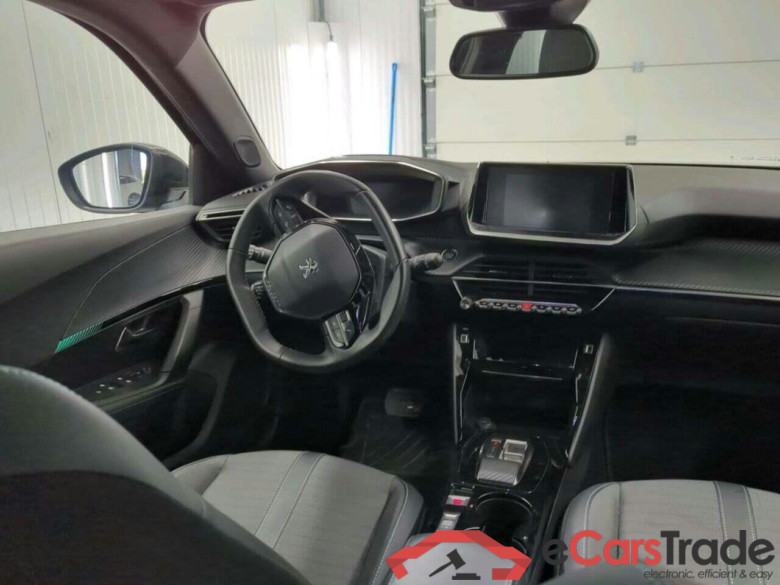 PEUGEOT e-2008 EV All. Pack 50 kWh #3