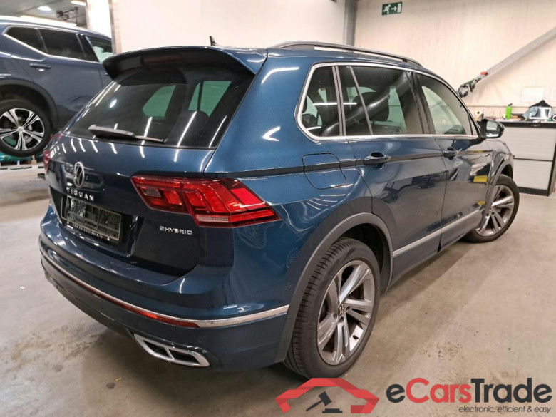 VOLKSWAGEN - VW  TIGUAN 1.4 TSI PHEV 245PK DSG6 R-Line Pack Driver Assistance Plus & Travel & Side & Lane Assist & Heated Steering Wheel & Winter & Head Up & Nav Discover Media & Alarm & Rear Camera * HYBRID * #2