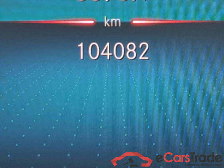 MERCEDES-BENZ Clase A / 2018 / 5P / berlina con portón A 220 d #5