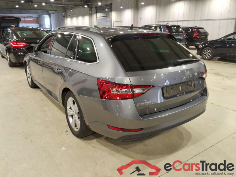 SKODA SUPERB COMBI 1.4 TSI PHEV 160KW DSG6 CLEVER #2