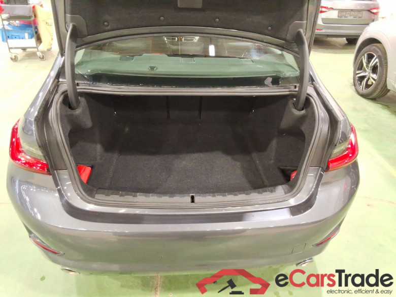 BMW 3-serie 2.0 320D (120KW) BERLINE #3