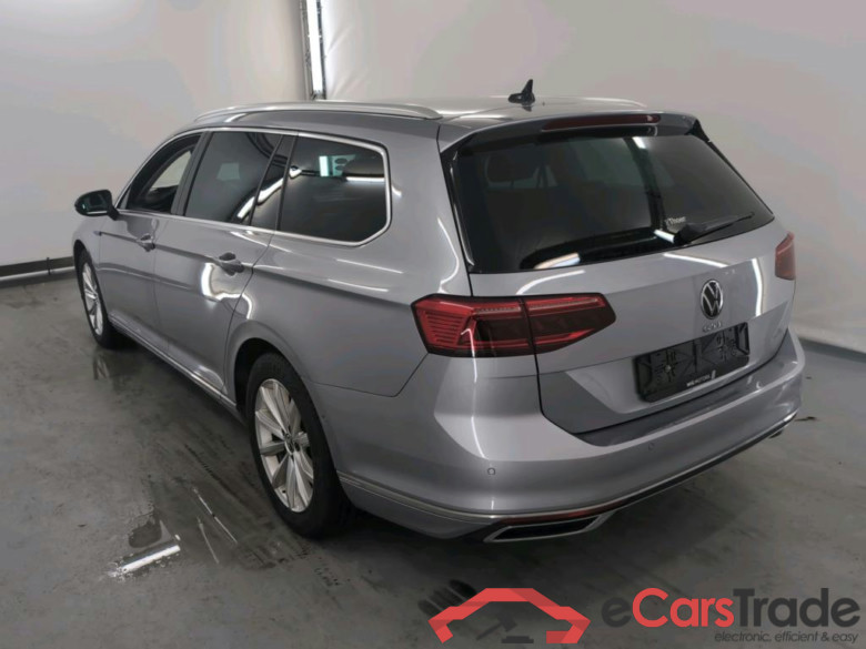 VOLKSWAGEN PASSAT VARIANT 1.4 TSI MSQ VARIANT GTE BUSINESS #3
