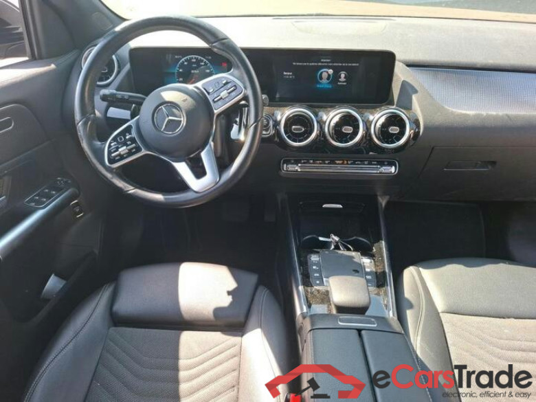Mercedes GLA 200d Aut. Pano LED Widescreen Navi 1/2 Sport-Leather KeylessGo Camera Klima PDC ... #5