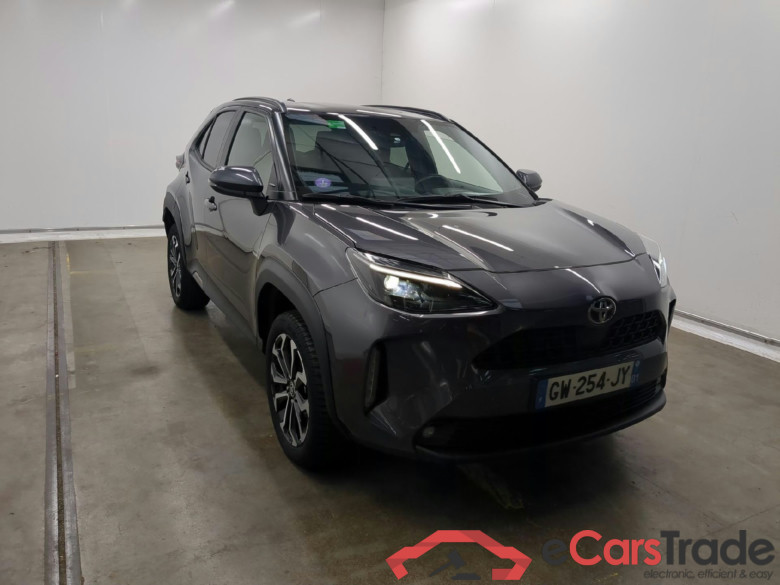 TOYOTA Yaris Cross Hybride / 2021 / 5P / SUV 1.5 HYBRID 116H DESIGN AUTO #2