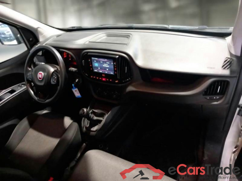 FIAT DOBLÒ CARGO / 2014 / 4P / VETT. FURGONATA CH1 LOUNGE 1.6 MJET 105CV E6D-F SeS #3