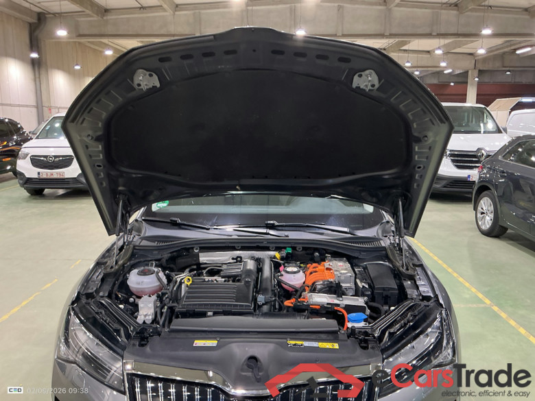 SKODA SUPERB COMBI 1.4 TSI PHEV 160KW DSG6 CLEVER+ #6