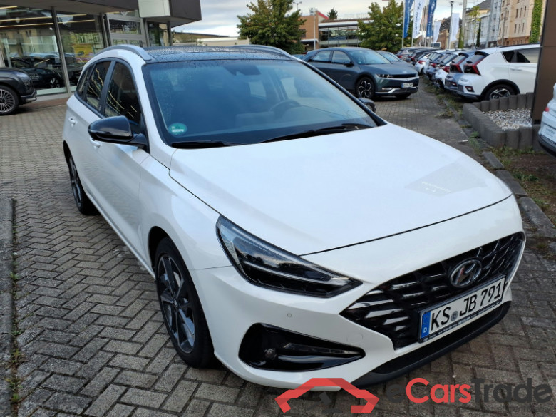 Hyundai i30 cw 1.0l Dreizylinder Motor mit 120PS, falsch im GA #1