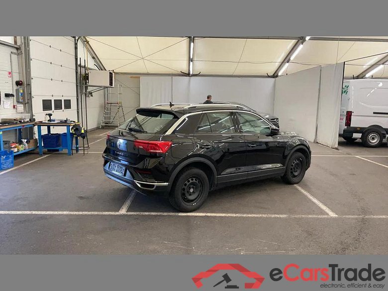 Volkswagen T-Roc 1.5 TSI Style LED-Matrix ACC Display Klima PDC ... #4
