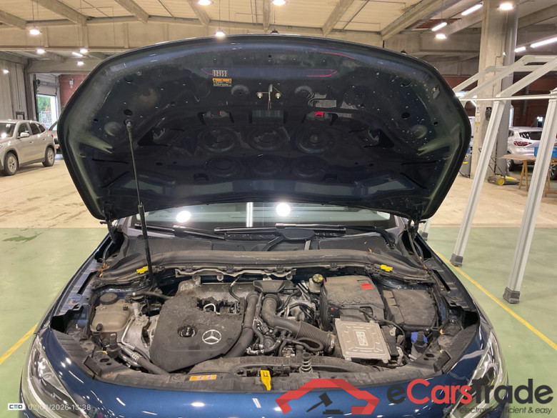 MERCEDES-BENZ GLA 1.3 GLA 180 DCT BUSINESS SOLUTION ESS #6