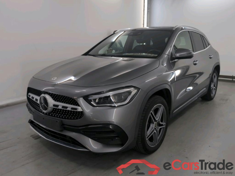 MERCEDES-BENZ GLA 1.3 GLA 250 E DCT BUSINESS SOLUTION
