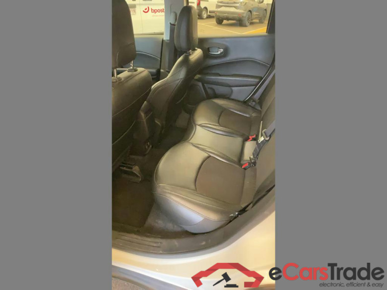 JEEP Compass 1.4 Turbo 4x2 Blackstar (EU6d) #6