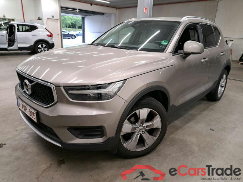 VOLVO - VOL XC40 D3 150PK Geartronic Momentum Pro With Navigation & Cruise Control & Winter & Park Assist Pack