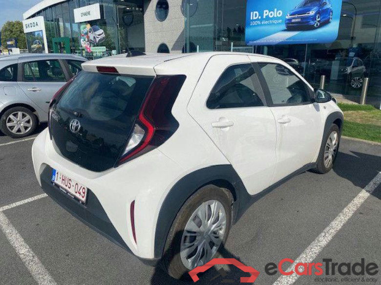 TOYOTA Aygo X Aygo X 1.0i VVT-i X play #2