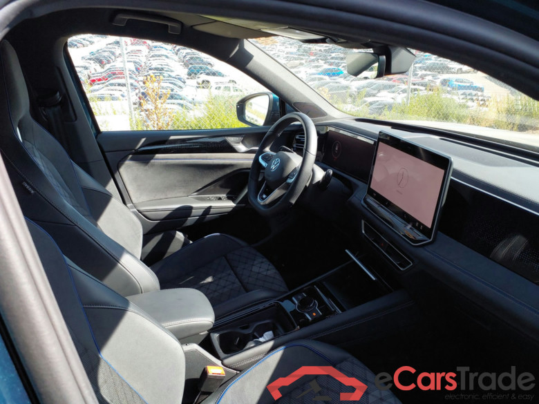 VOLKSWAGEN Tiguan 2.0 TDI 110 kW (150 CV) DSG  R-Line(Winterpack) #3