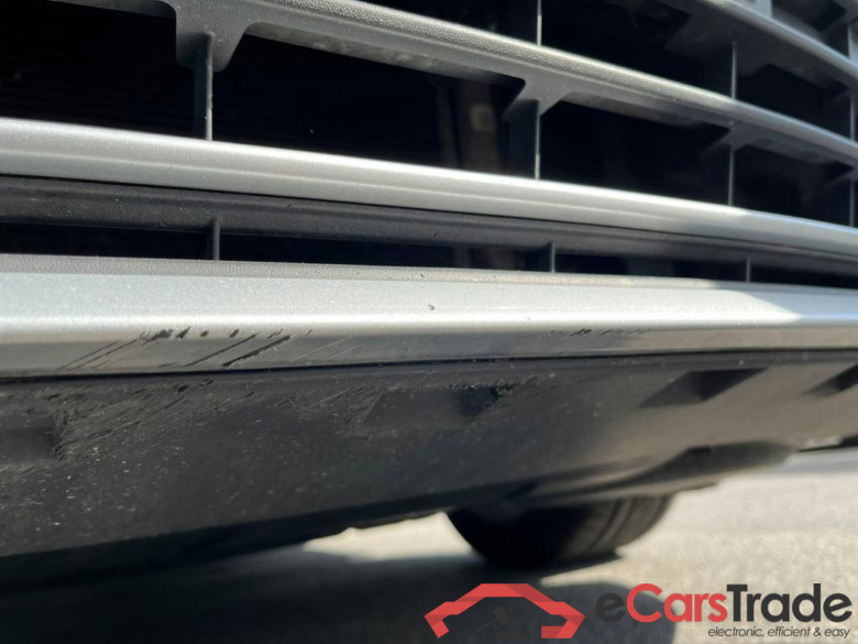 VOLKSWAGEN Golf Variant VIII New Golf Variant Life 2.0 TDI SCR 85 kW (115 ch) 6 vitesses manuel #3
