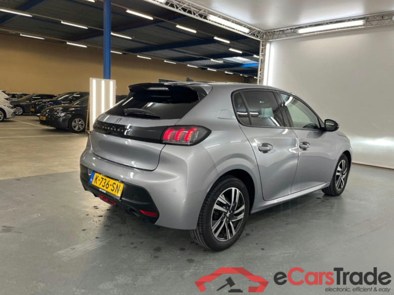 PEUGEOT 208 1.2 PureTech Blue Lease Allure #4