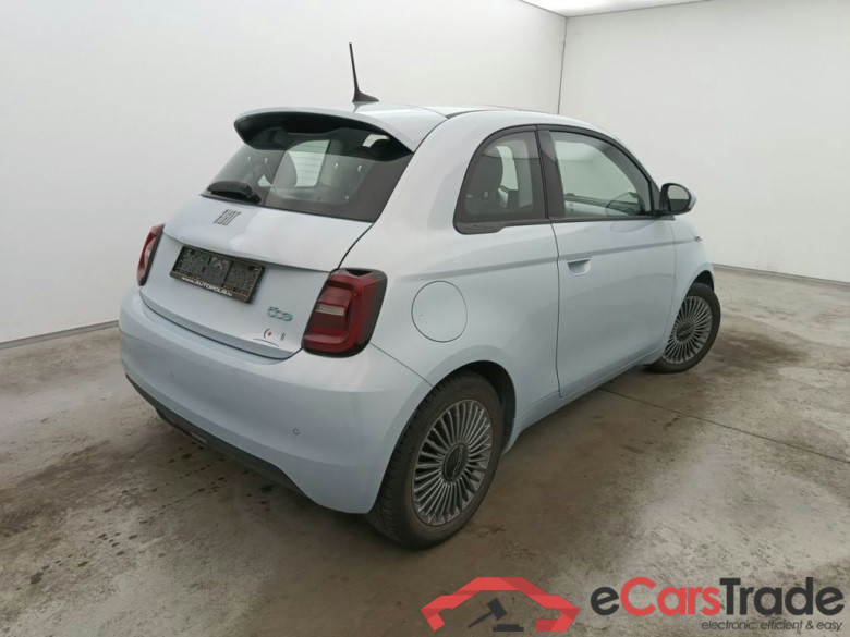 FIAT E-500 42 kWh 118 Icon 3d #2