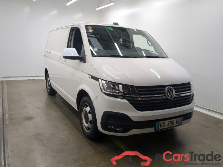 VOLKSWAGEN Transporter / 2019 / 4P / Fourgon tôlé 2.0 TDi 150 DSG7 L1H1 Business Line Plus #2