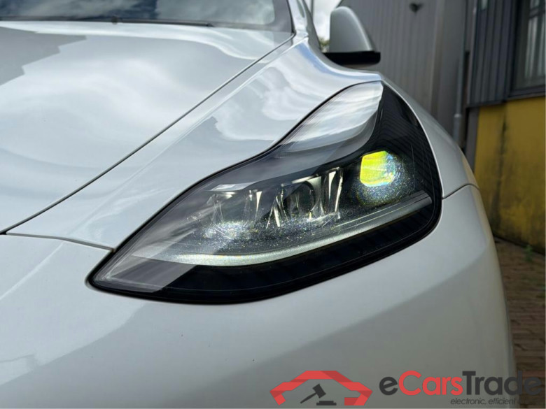 Tesla Model Y 258 kW #4