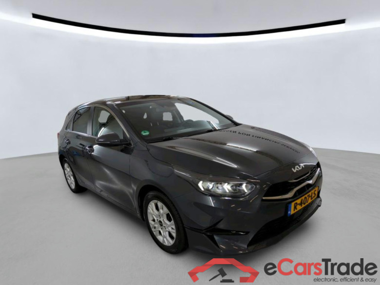 KIA CEE D 117 kW #4