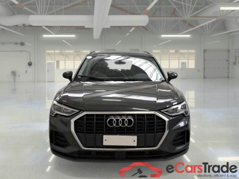 AUDI Q3 / 2018 / 5P / SUV 35 TDI S tronic Business #6