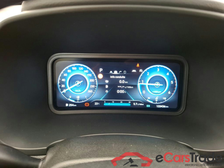 Kona Creative Mild-Hybrid 2WD 1.6 CRDi 135CV BVA7 E6d #6