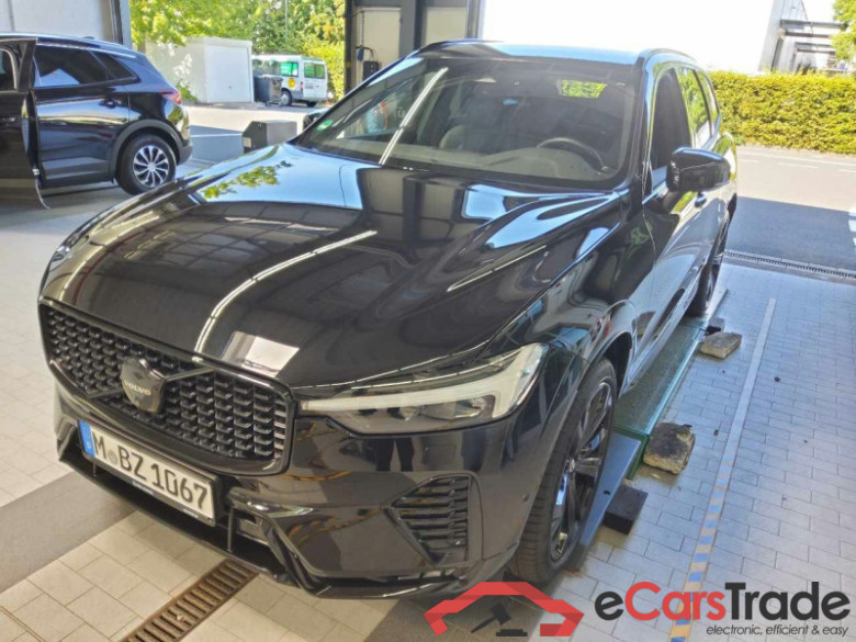 Volvo XC60 (03.2017->) DE - SUV5 B5 (Benzin) AWD EU6d, Plus Black Edition Mild-Hybrid, (Facelift) 2023 #1