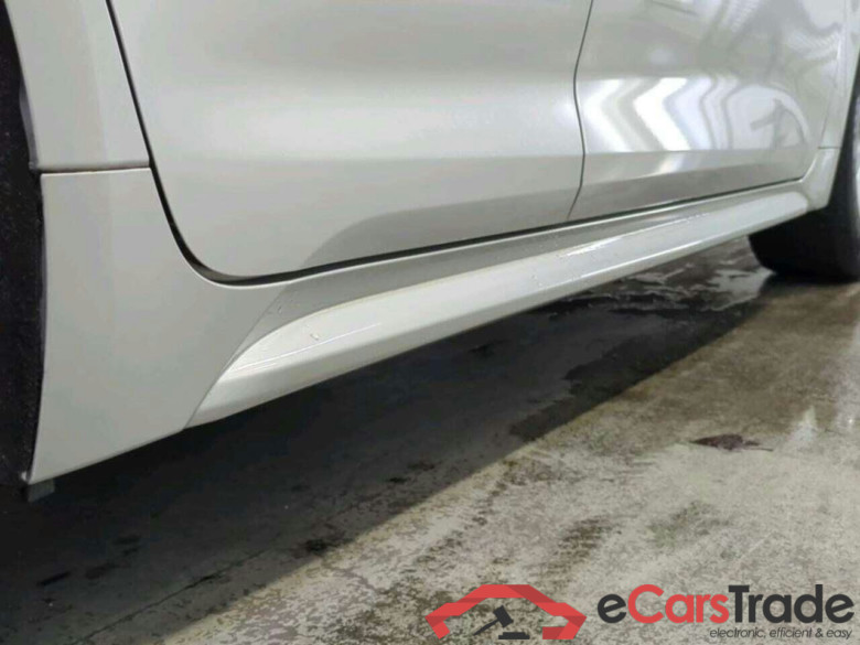TOYOTA Corolla Touring Sports Hybrid 140 Active #6