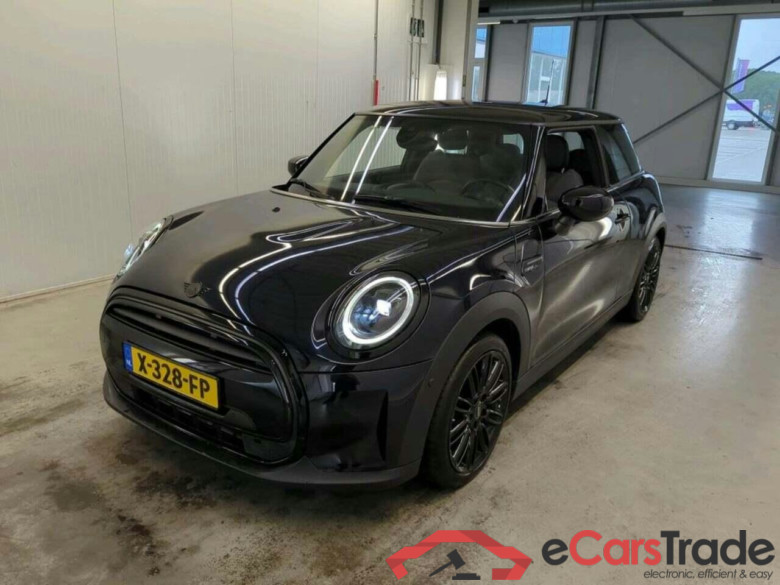 Mini 3-deurs 1.5 Cooper Camden #1